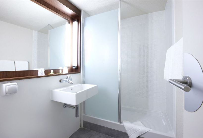 Hotel Campanile La Roche Sur Yon Centre Gare