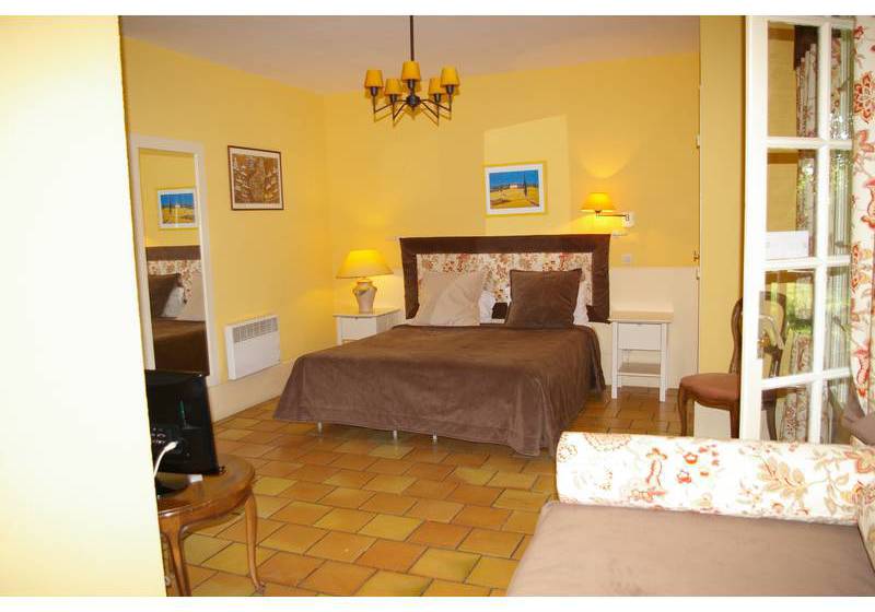 Hotel Le Domaine De Soyons - La Chataigneraie / La Musardiere