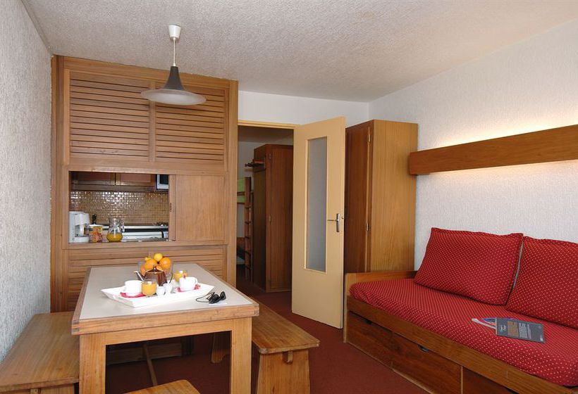 Odalys Residence Le Tourotel  | Saint-Martin-de-Belleville | Savoie | France 8