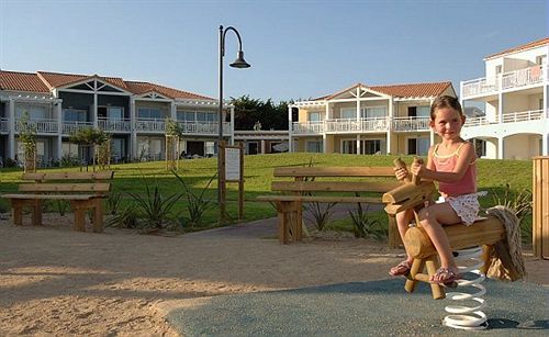 Pierre & Vacances Hôtel L'estran  | Château d'Olonne | Vendee | France 9