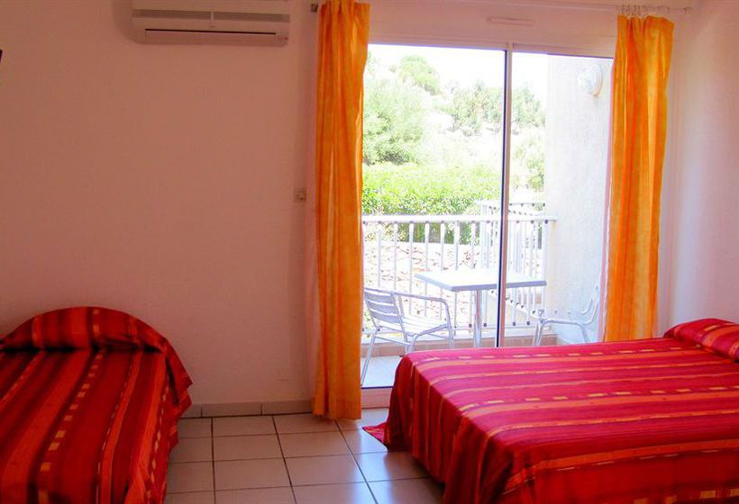 Motel Saint Michel  | L'Île-Rousse | Haute-Corse | France 2