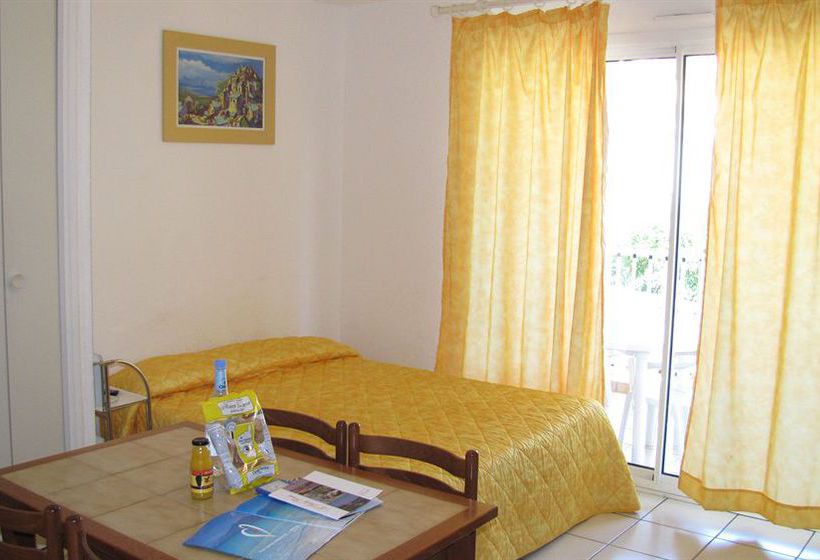 Motel Saint Michel  | L'Île-Rousse | Haute-Corse | France 6