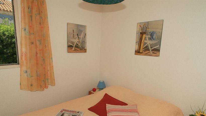 Les Soleillades Et Le Scarlet