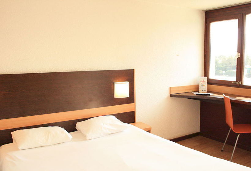 Hotel Première Classe Mâcon  | Macon | Saone-et-Loire | Francia 5