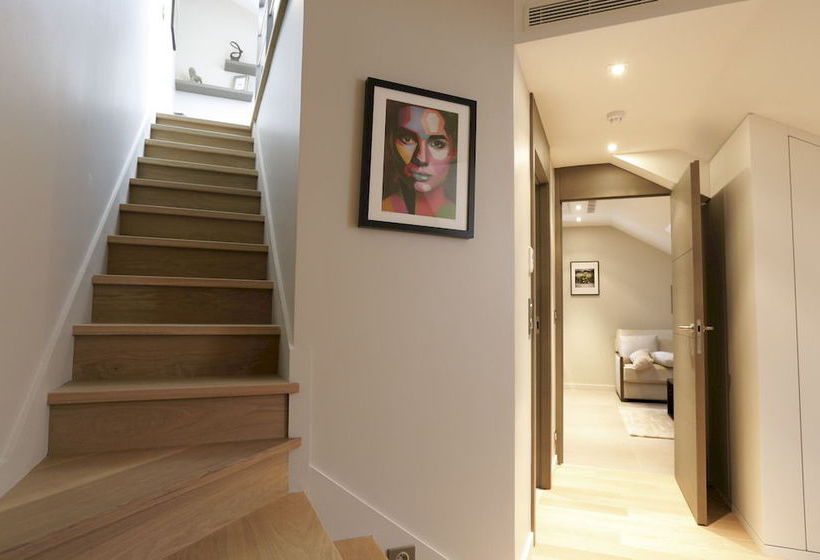 Le Roi de Sicile  | Paris | Paris | France 8