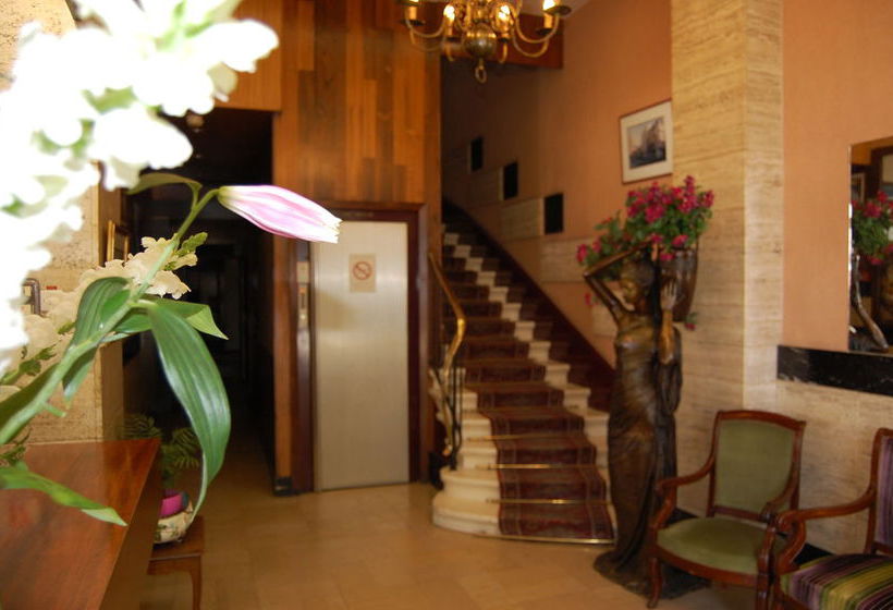 Hotel Touring  | Grenoble | Isère | Francia 2