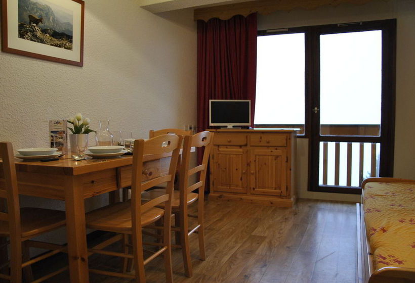 La Berangere  | Chamrousse | Isère | France 12