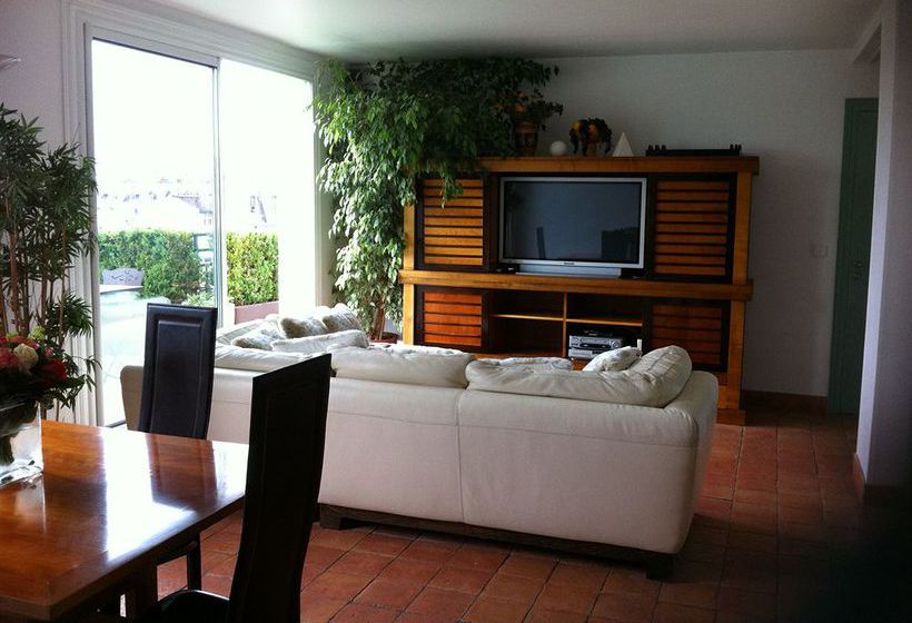 Résidence hôtelière Résidence Courcelles  | Nanterre | Hauts-de-Seine | France 1