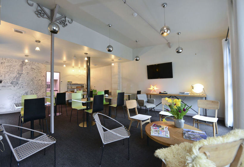 Hôtel Accostage  | La Rochelle | Charente-Maritime | France 16