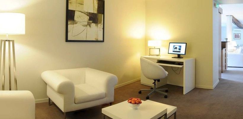 Hôtel Burgevin  | Sully sur Loire | Loiret | France 16