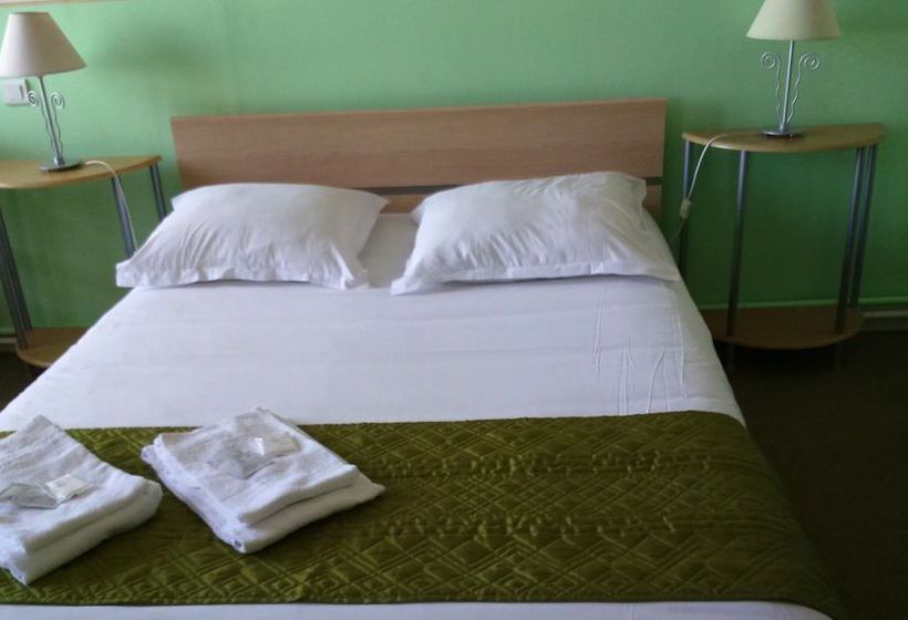 Hôtel Le Retour De Peche  | Ploërmel | Morbihan | France 4