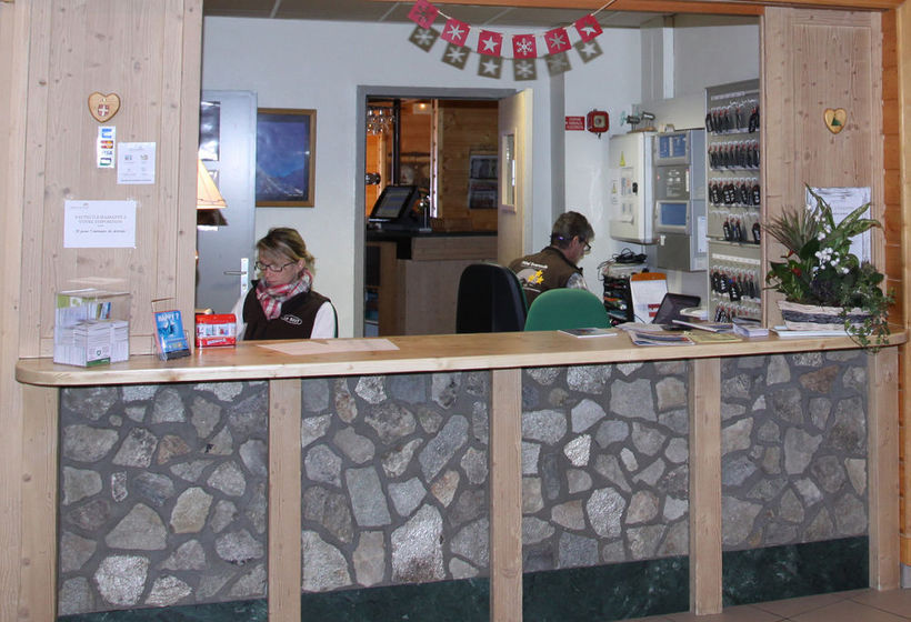 Hôtel Emeraude  | Les Arcs | Savoie | France 3