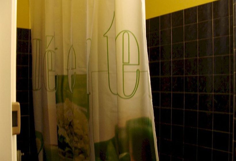 Hotel Le Flaubert Fougeres Ille y Vilaine