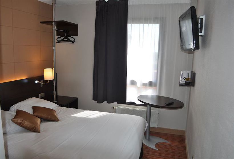 Hotel Inn Design Langres Resto Novo  | Langres | Haute-Marne | France 2