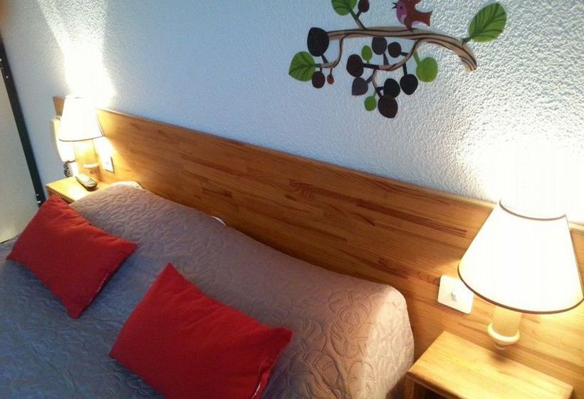 Hotel Du Bourg  | Ugine | Savoie | Francia 1