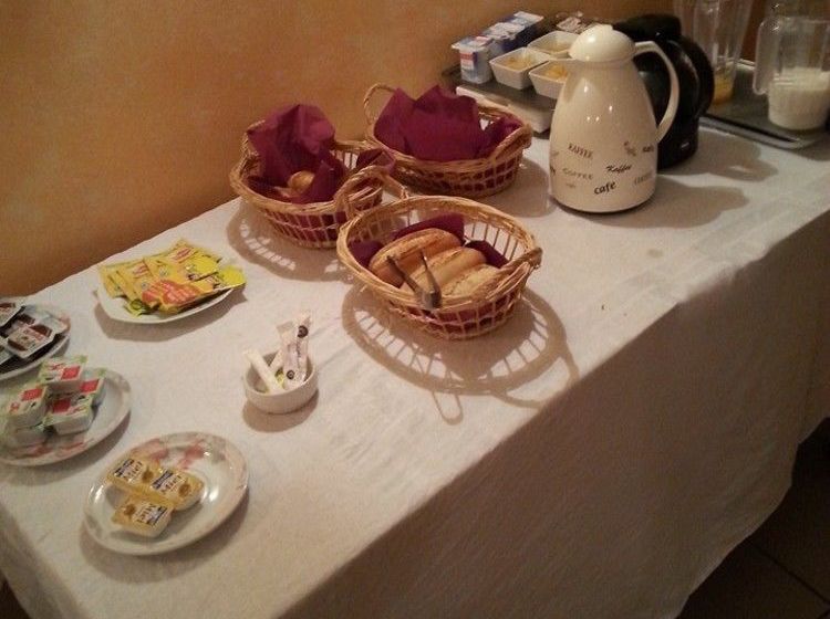Hotel Du Bourg  | Ugine | Savoie | Francia 7