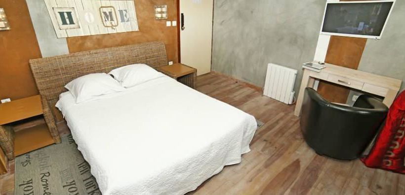 Hôtel De France  | Lens | Pas-de-Calais | France 7