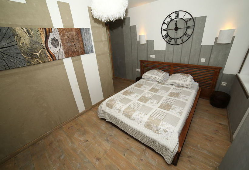 Hôtel De France  | Lens | Pas-de-Calais | France 8