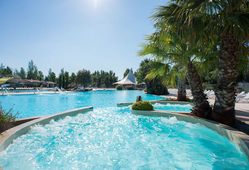 Hôtel La Carabasse  | Vias | Herault | France 15