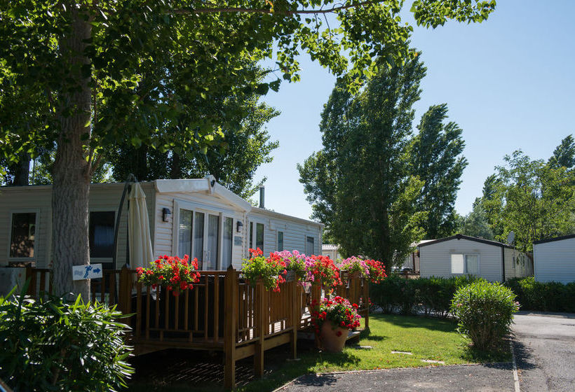 Hôtel La Carabasse  | Vias | Herault | France 20