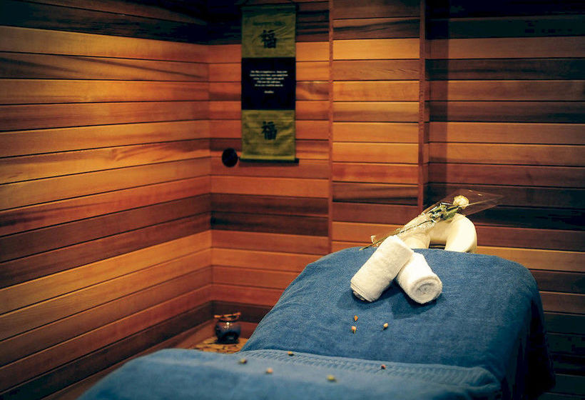 Langley Hotel Tango  | Saint-Martin-de-Belleville | Savoie | France 15