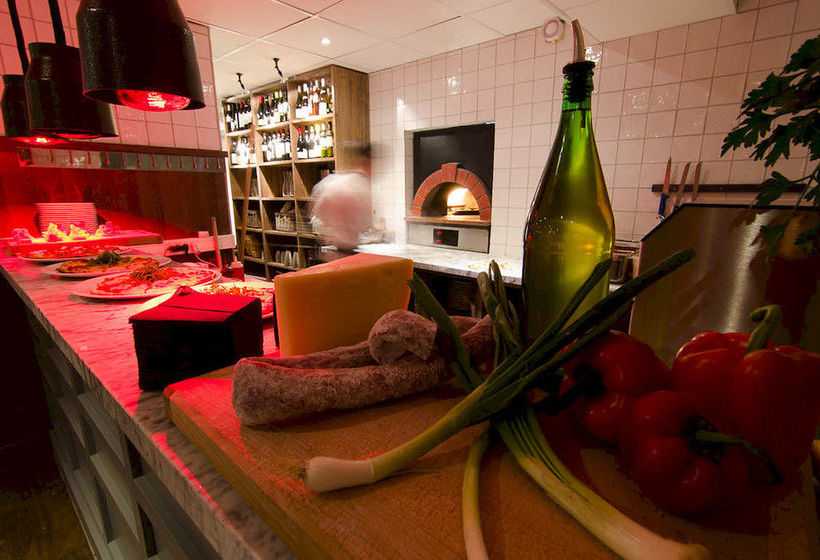 Langley Hotel Tango  | Saint-Martin-de-Belleville | Savoie | France 2