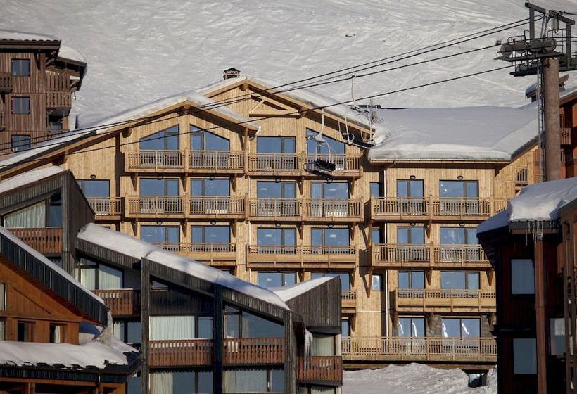 Langley Hotel Tango  | Saint-Martin-de-Belleville | Savoie | France 7