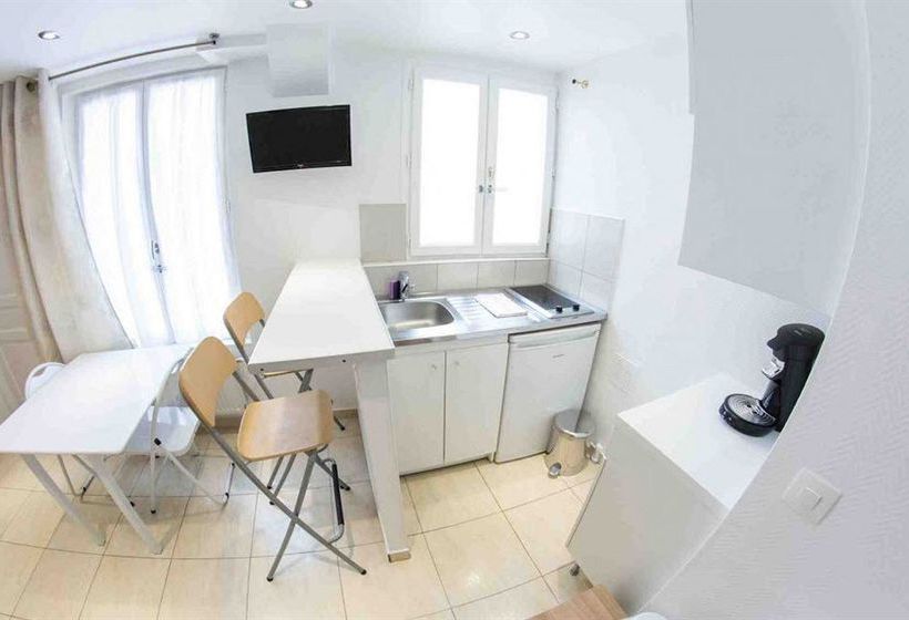 Hôtel De L'horloge  | Paris | Paris | France 1