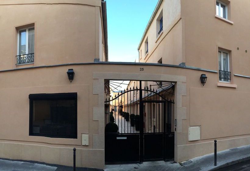 Hôtel De L'horloge  | Paris | Paris | France 15