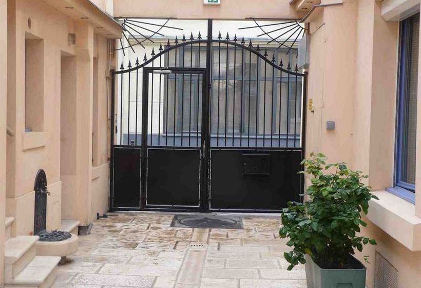 Hôtel De L'horloge  | Paris | Paris | France 7