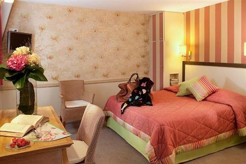 Hôtel D'albion  | Paris | Paris | France 19