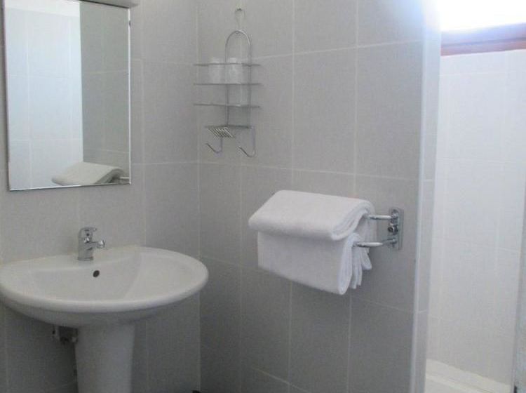 Hôtel Le Canetois  | Canet en Roussillon | Pyrenees-Orientales | France 10