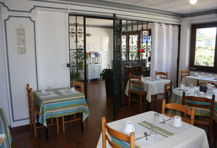 Hôtel Le Canetois  | Canet en Roussillon | Pyrenees-Orientales | France 7