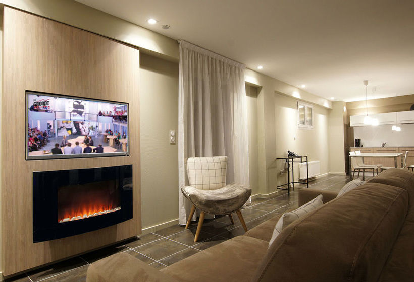 Appart'hôtel Antoine Bros  | Chaudes Aigues | Cantal | France 10