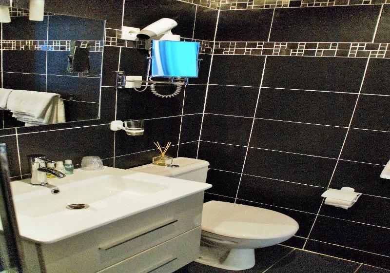 Hôtel Paradis  | Marseille | Bouches du Rhone | France 10