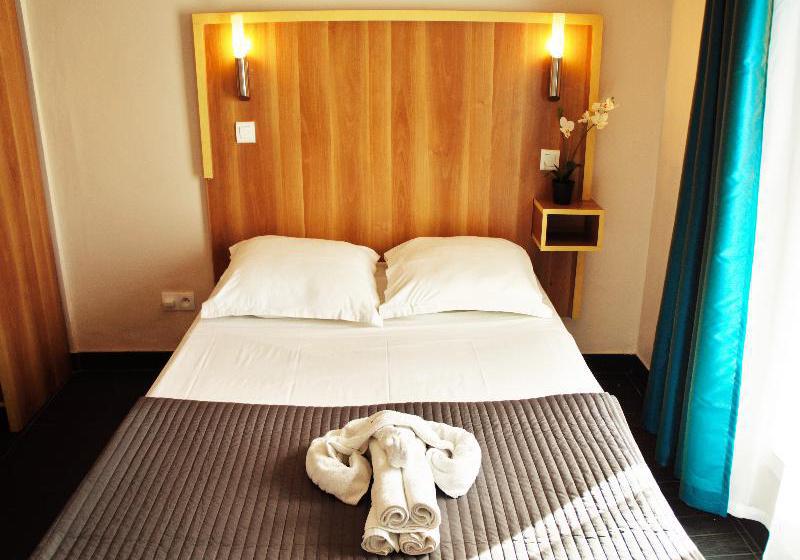 Hôtel Paradis  | Marseille | Bouches du Rhone | France 20