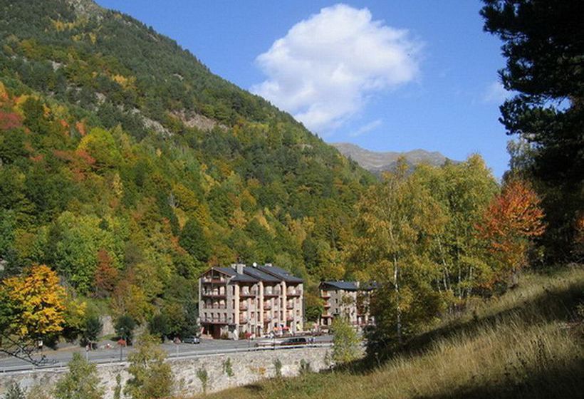 Aparthotel La Neu Llorts