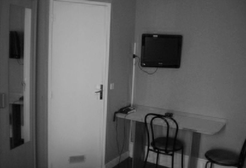 Hôtel Moderne  | Saint Denis | Seine Saint Denis | France 10