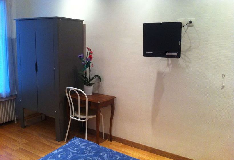 Hôtel Moderne  | Saint Denis | Seine Saint Denis | France 11