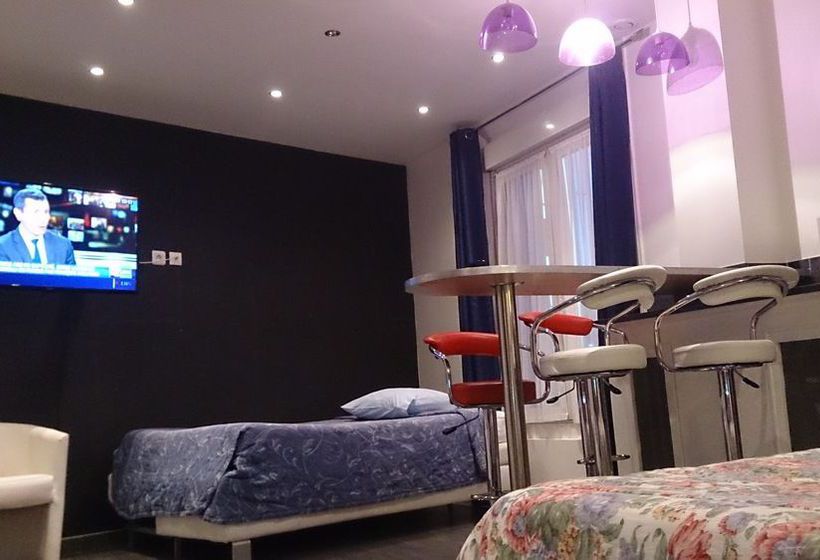 Hôtel Moderne  | Saint Denis | Seine Saint Denis | France 7