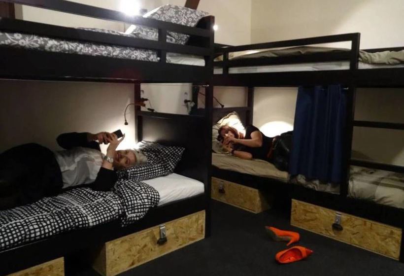 Trendy Hostel  | Ivry sur Seine | Val-de-Marne | France 1