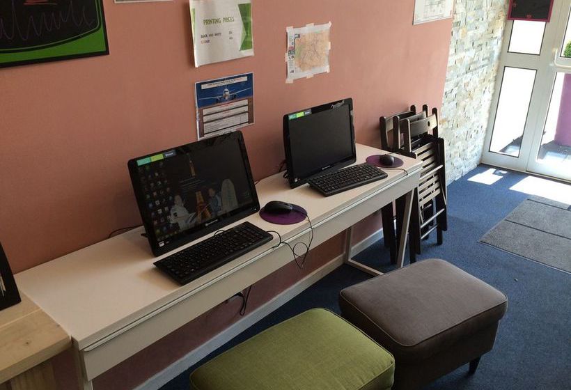 Trendy Hostel  | Ivry sur Seine | Val-de-Marne | France 6