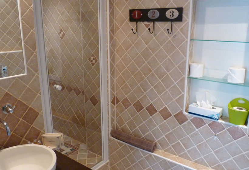 Hôtel Mas Des Romarins  | Gordes | Vaucluse | France 13