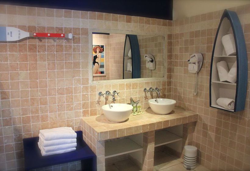 Hôtel Mas Des Romarins  | Gordes | Vaucluse | France 16