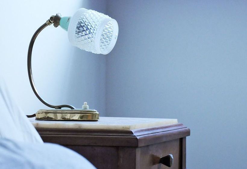 Pension La Grenadine  | Bordeaux | Gironde | France 5