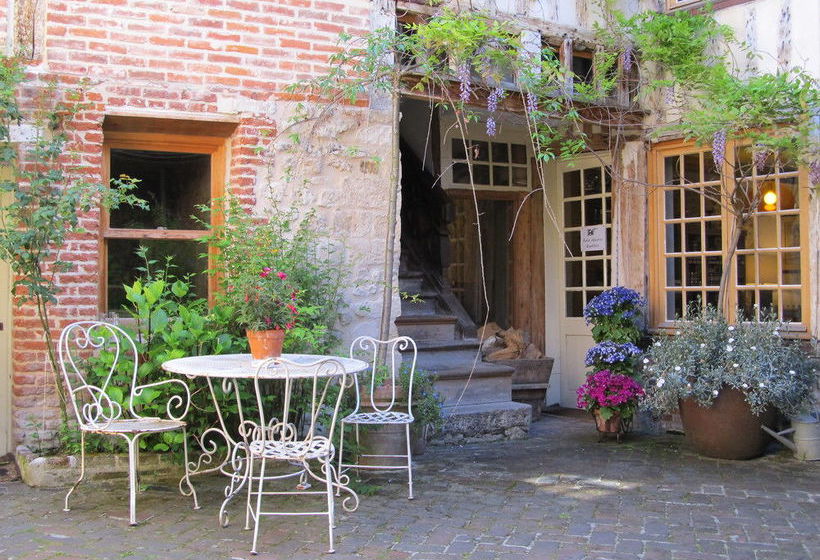 Pension A L'ecole Buissonnière  | Honfleur | Calvados | France 9