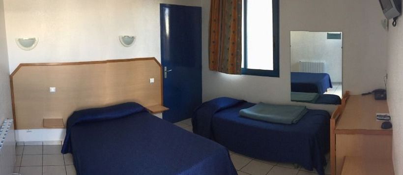 Hôtel Le Laury's  | Onet le Chateau | Aveyron | France 7