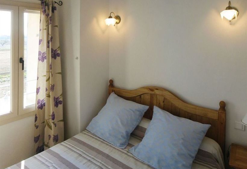 Demeure D'hôtes Et Mas Maurice  | Oppède | Vaucluse | France 4