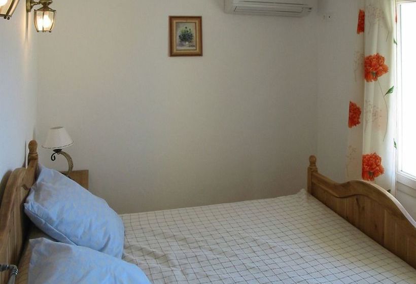 Demeure D'hôtes Et Mas Maurice  | Oppède | Vaucluse | France 6