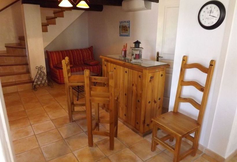 Demeure D'hôtes Et Mas Maurice  | Oppède | Vaucluse | France 9